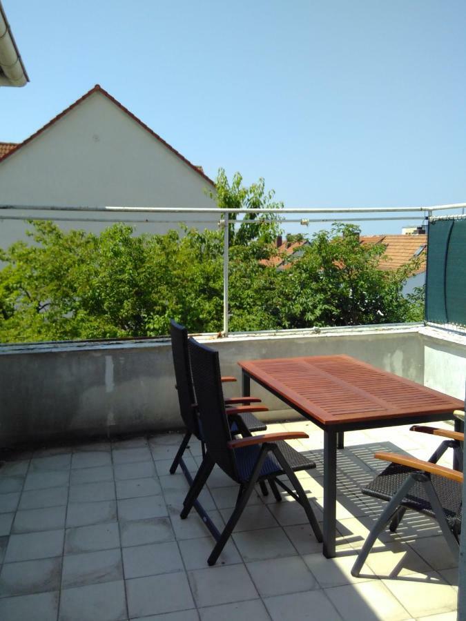 Ruhige Wohnung Zentrumsnah Pirmasens Luaran gambar