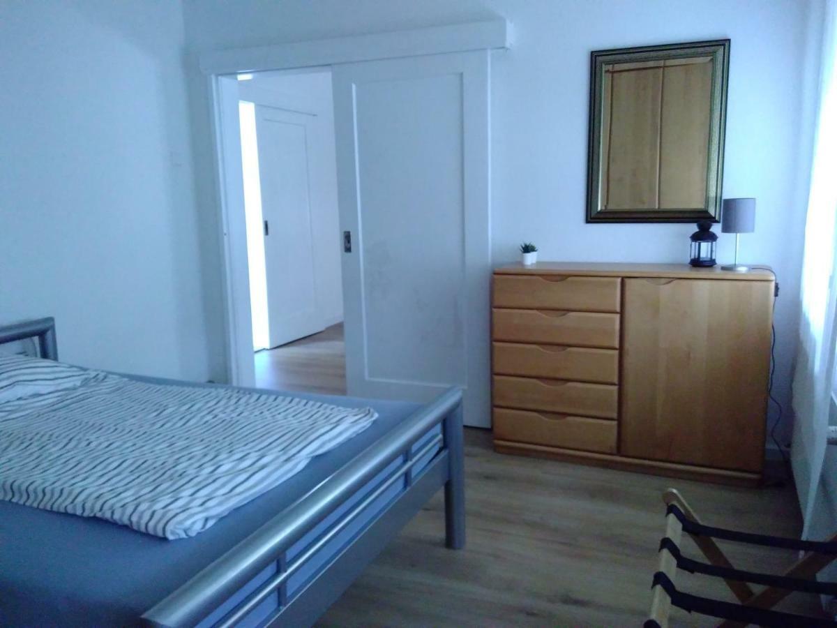 Ruhige Wohnung Zentrumsnah Pirmasens Luaran gambar